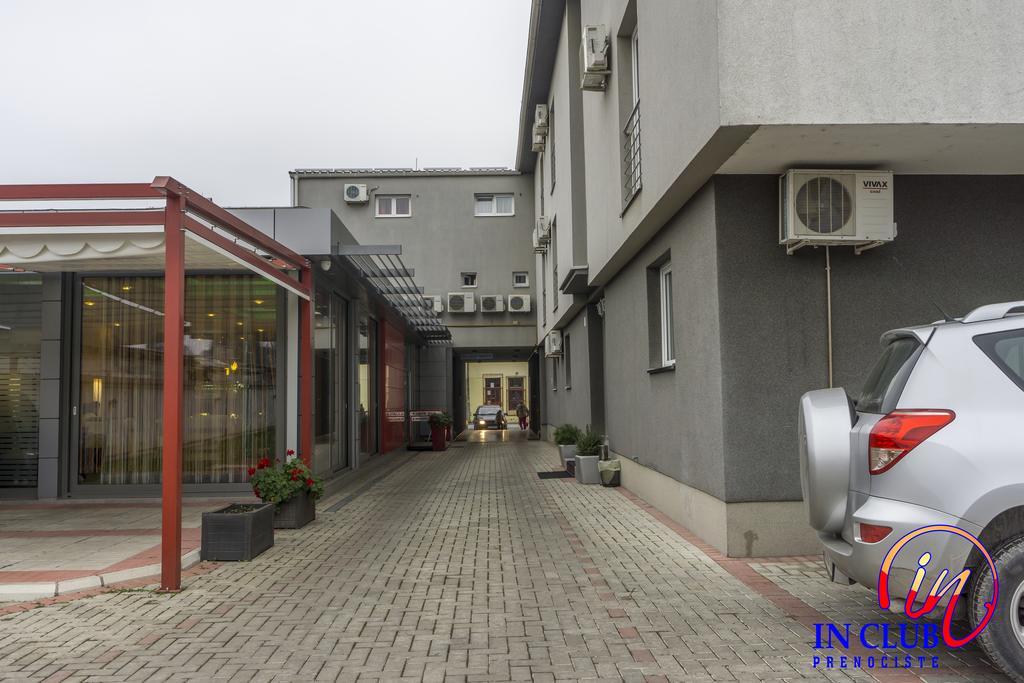 Apartment And Rooms In Club Indija Exterior photo