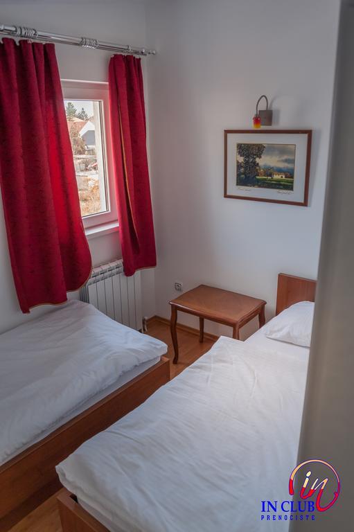 Apartment And Rooms In Club Indija Exterior photo